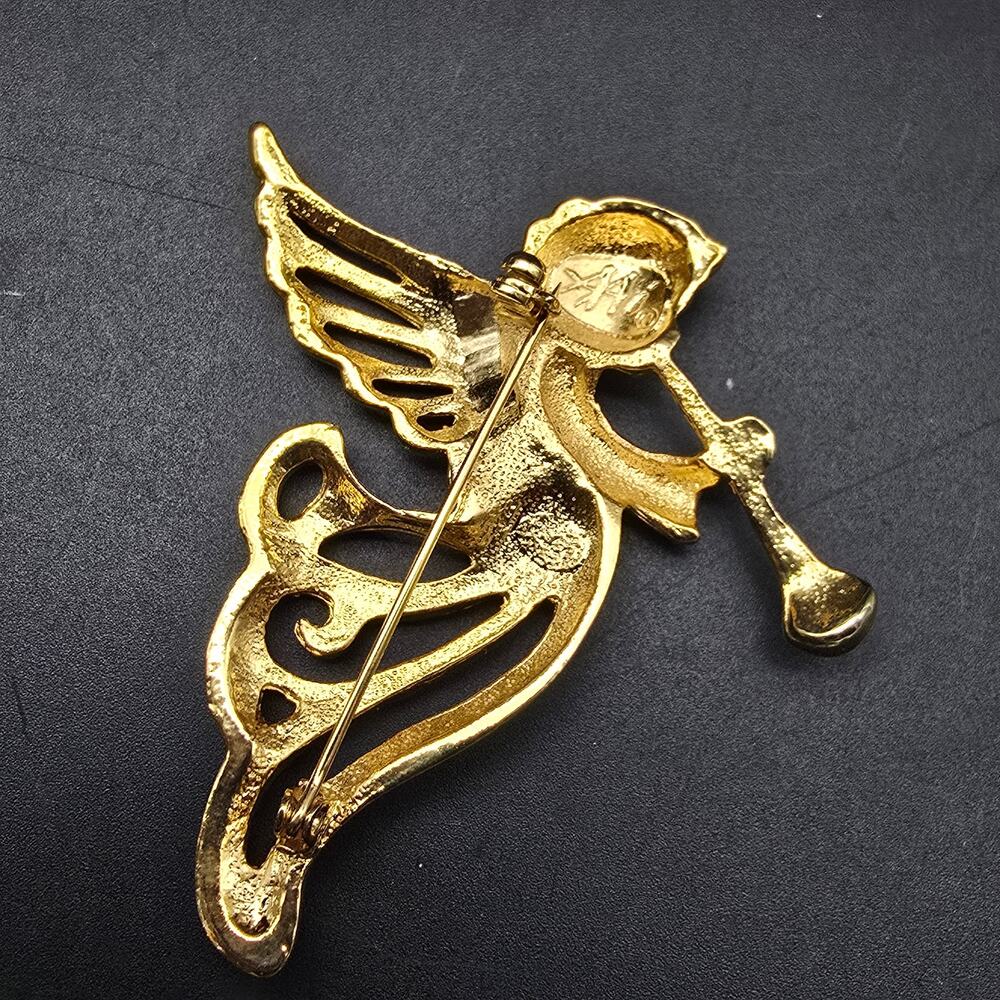 AAI Gold Tone Angel Brooch Holiday Christmas Angel with Horn - Picture 3 of 6